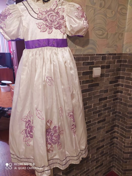 Новогоднее нарядное платье