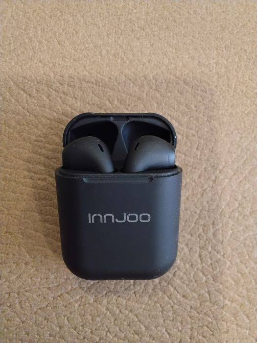Auriculares Bluetooth InnJoo + caixa e cabo de carregamento