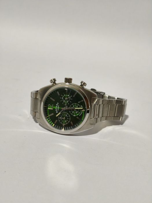 Relógio Rotary Avenger Sport – Cronógrafo Aço / Mostrador Verde