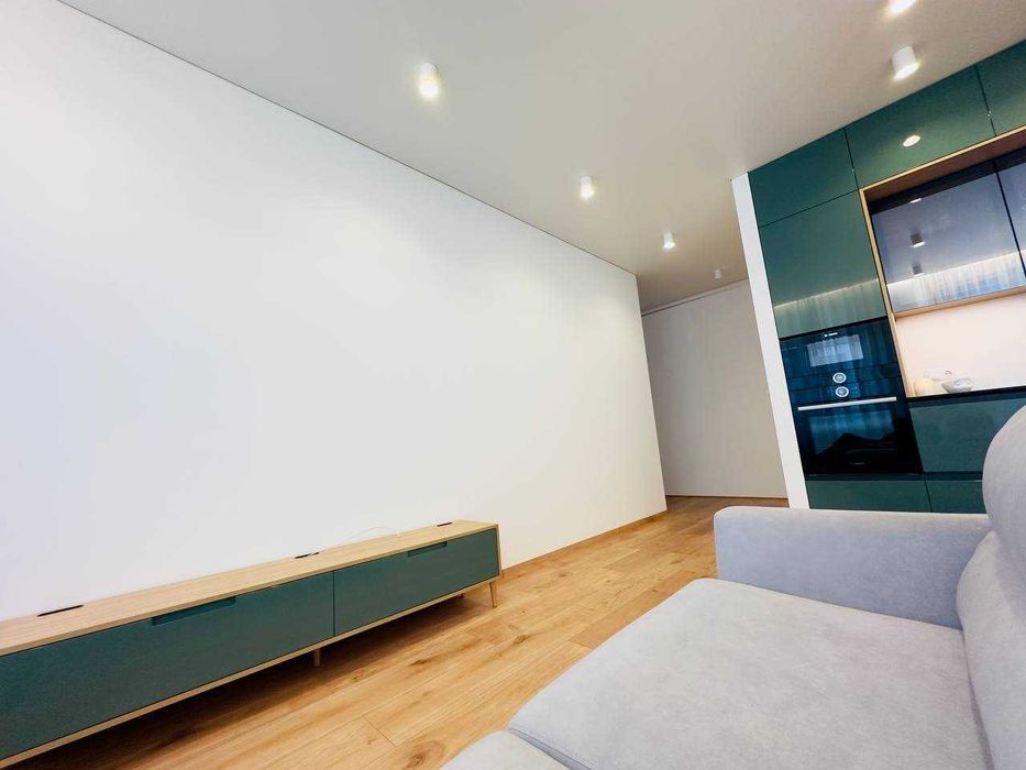 Продам 4х кімнатну квартиру 110 м2  ЖК IQ Hаuse Нагорний Парк Шевченко