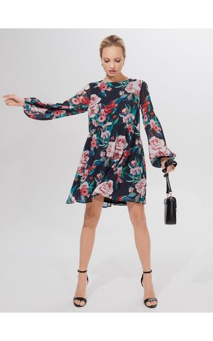Sukienka mihito kwiaty elegancki wzór czarna róże