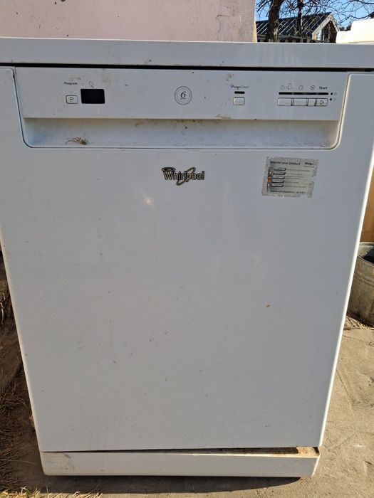 Повнорозмірна посудомийна машина  Whirlpool 6th Sense — Преміум за коп