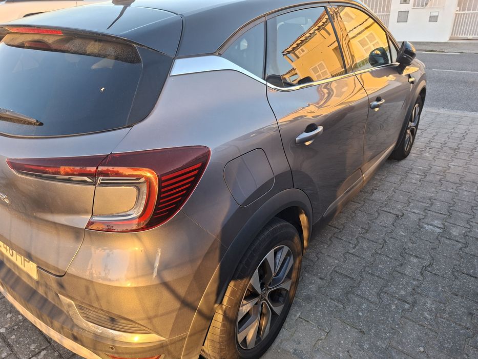 Captur 1.5 blue dci 115cv exclusive — photo 3