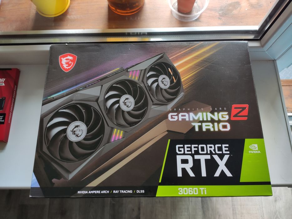 MSI RTX 3060 ti Gaming Z trio