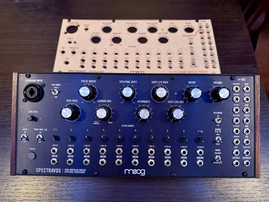 Moog Spectravox синтезатор