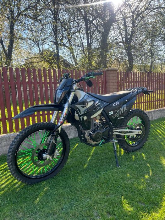 Kovi JNR 250cc,  білі номери