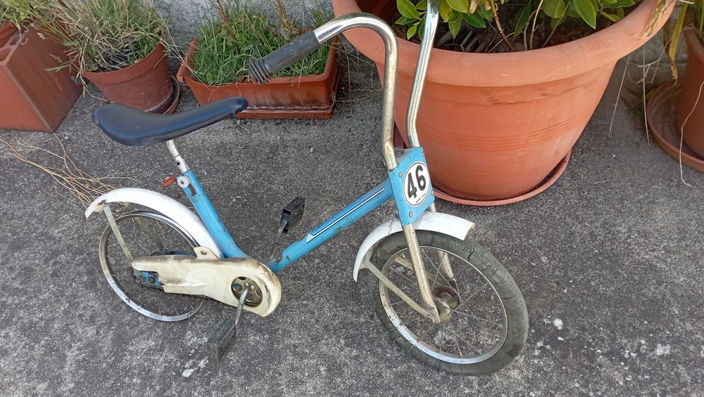 Vendo bicicleta antiga vintage
