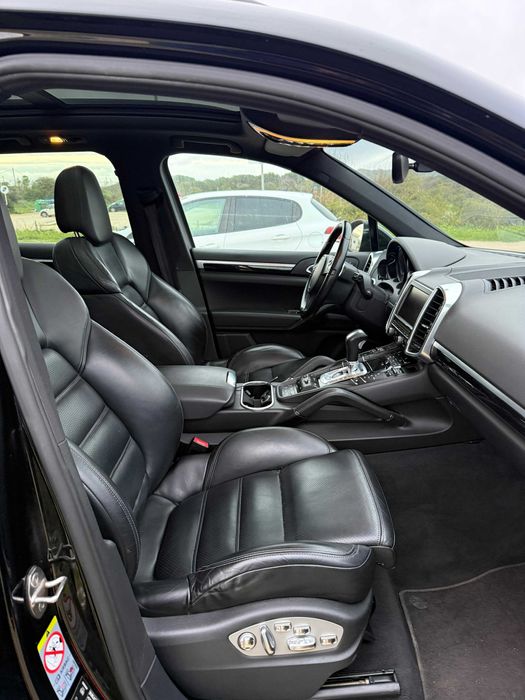 Porsche Cayenne 3.0 V6 Diesel 245cv Full Black Full Extras Mod. 2013