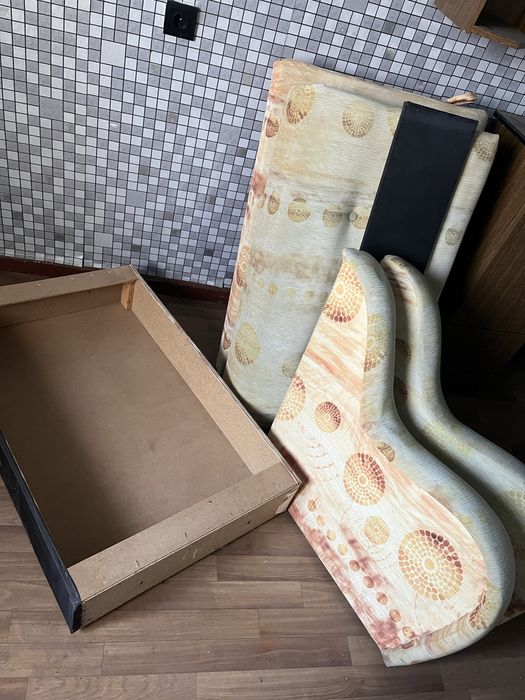 Продам сафа ,район аэропарта