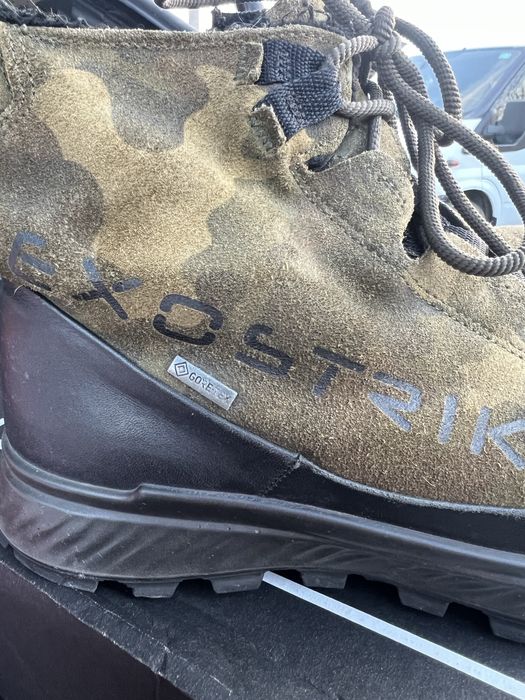 Продам чоботи.