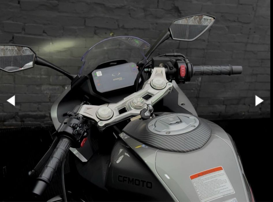 NEW Мотоцикл CFMOTO 300SR | Розстрочка | Доставка