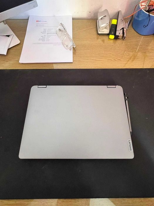 Portátil LENOVO IdeaPad Flex 5 (Com Caneta)(Pouco Uso)