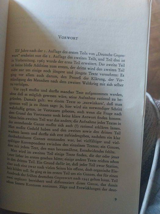 Deutshe  Gegenwart ' 2 livros