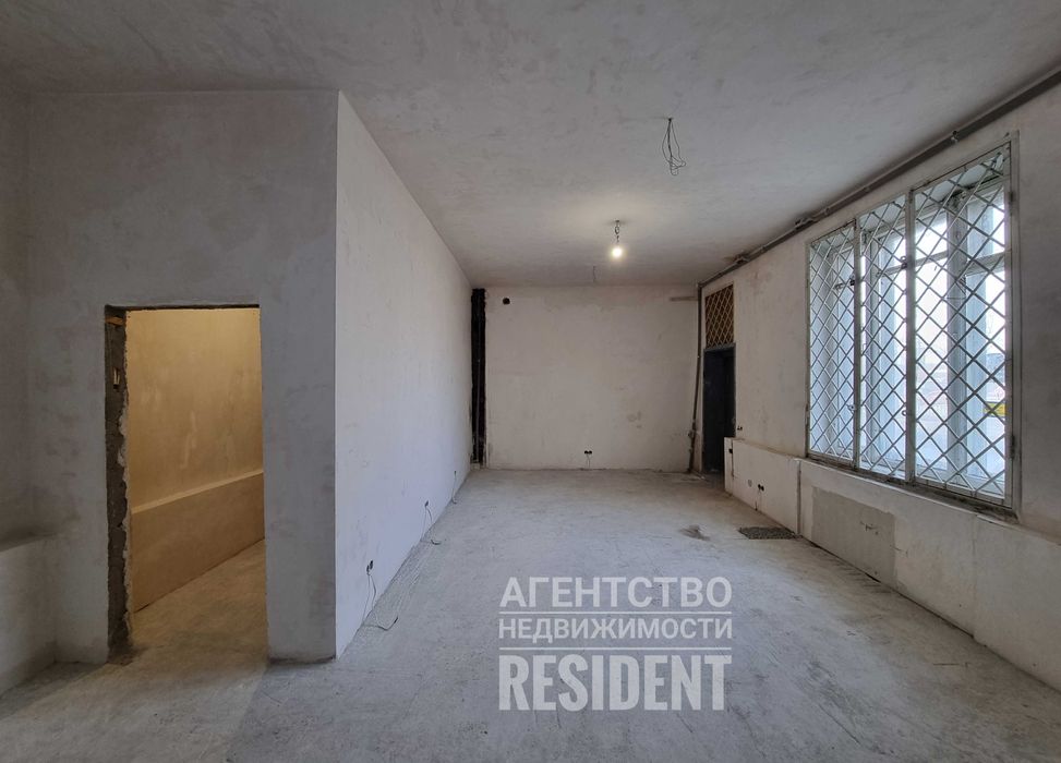 Помещение 44 м2 просп. Гагарина 97 Красная Линия