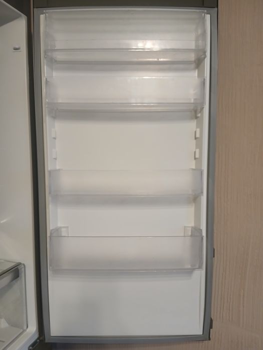 Холодильник Electrolux