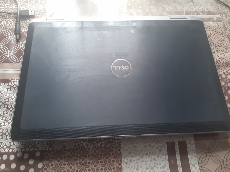 Ноутбук Dell Latitude 6520, 15.6", Intel Core i5-2520M 3.2GHz, DDR3 8Г