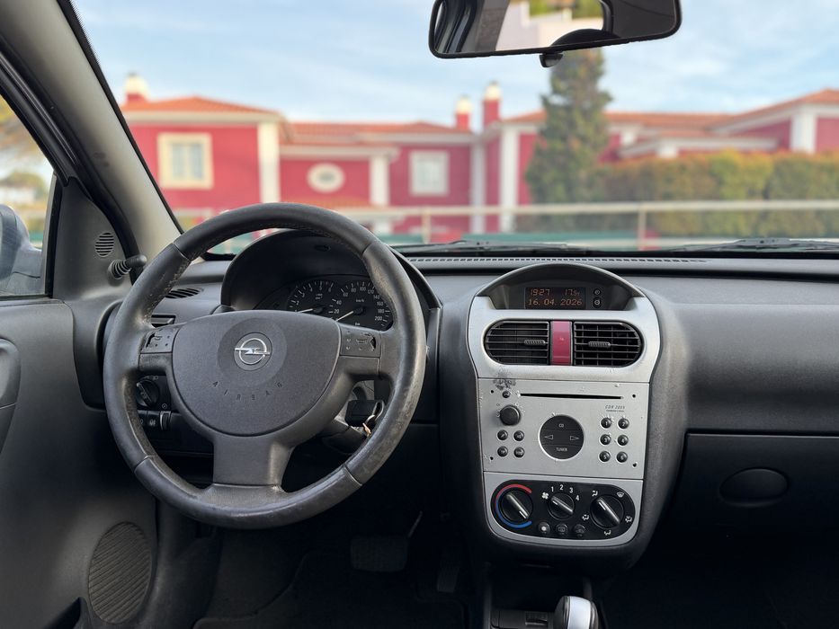 Opel Corsa 1.3 Cdti - Caixa Automática