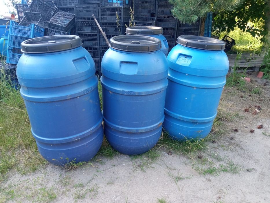 Beczki plastikowe z atestem sporzywczym 220 litrowe