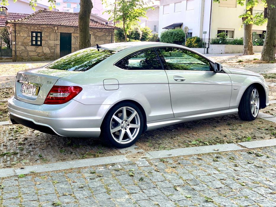 Mercedes-Benz C220 Coupé AMG | Nacional | 169500km