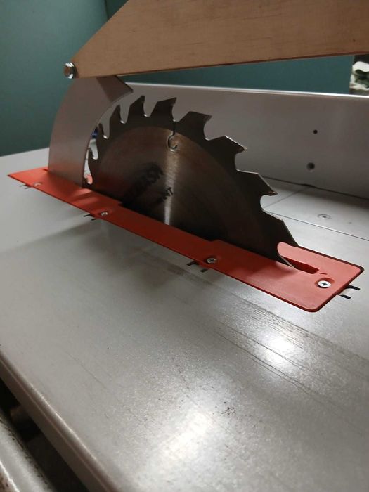 Obrabiarka wielofunkcyjna