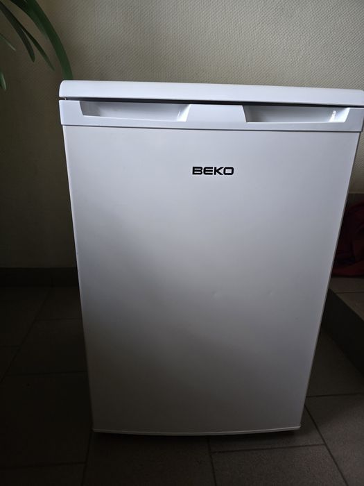 Lodówka Beko mała  typ  tse1262