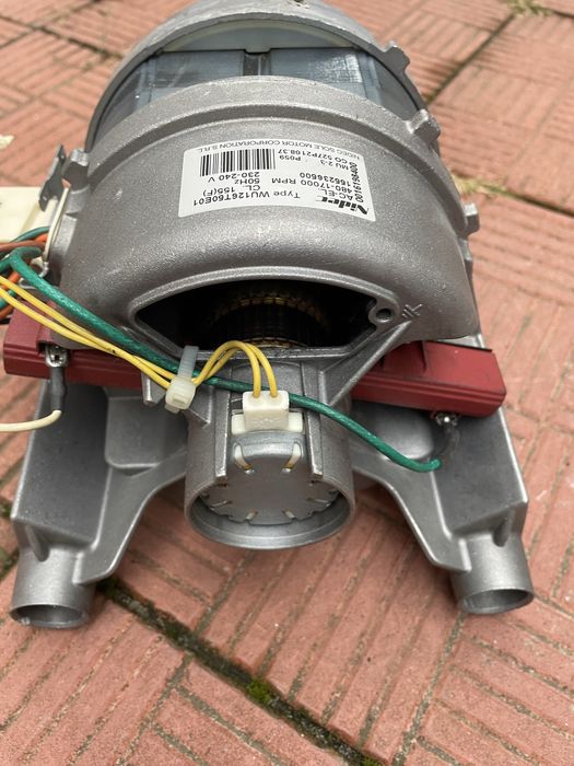 Запасні частини від пральної машини Zanussi ZWS 7122 V