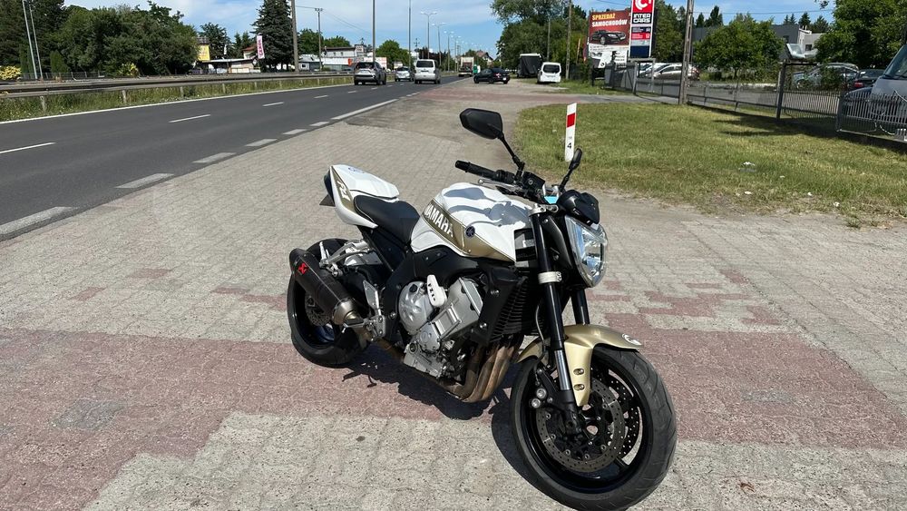 Yamaha FZ 1