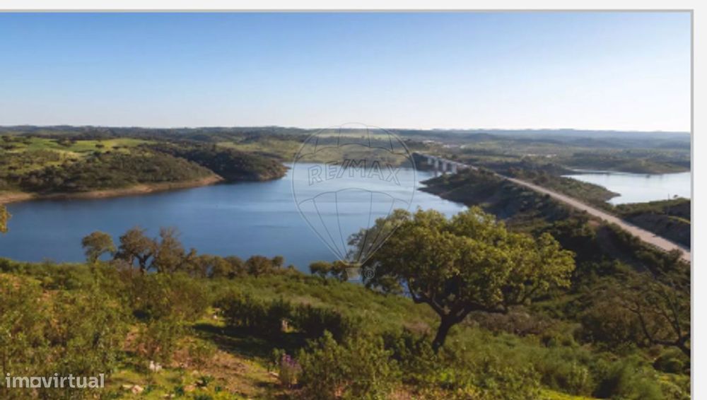 Loja  para venda — Campo E Campinho, Évora