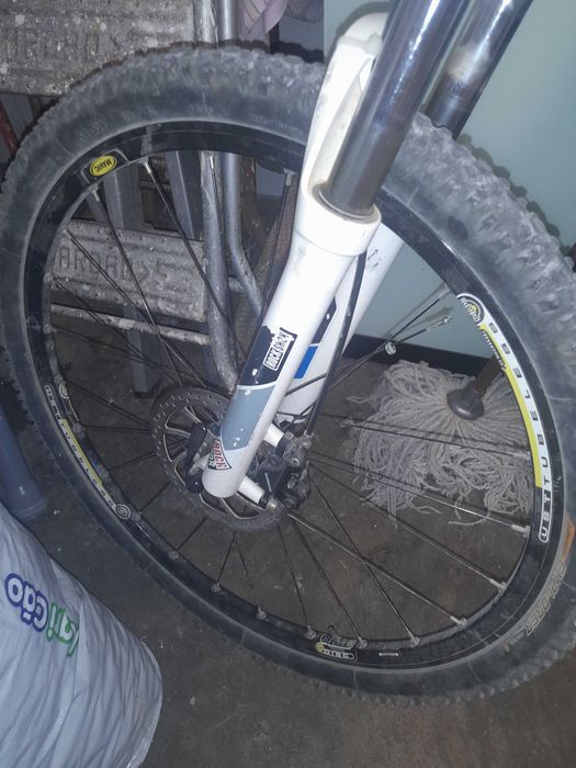 Bicicleta roda 26 Marca CUBE