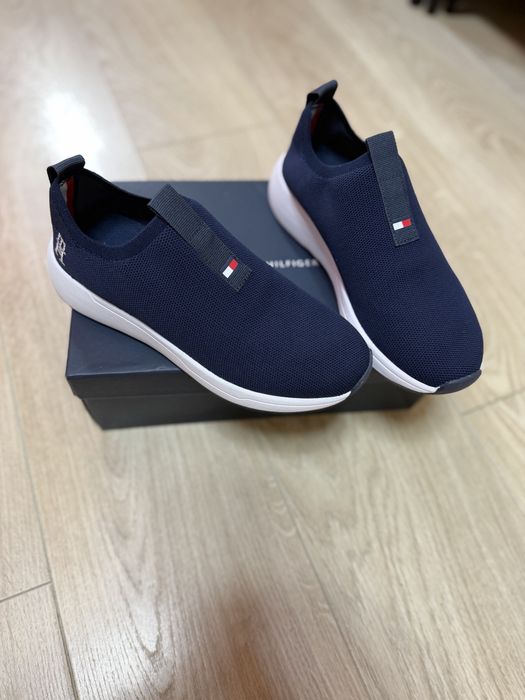 Кроссівки tommy hilfiger. Оригінал, нові