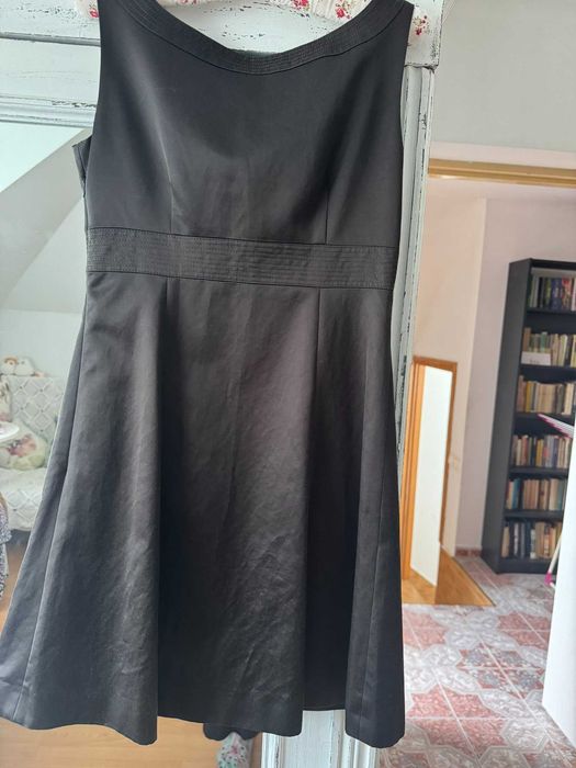 Elegancka sukienka r.36 Karen Millen brązowa