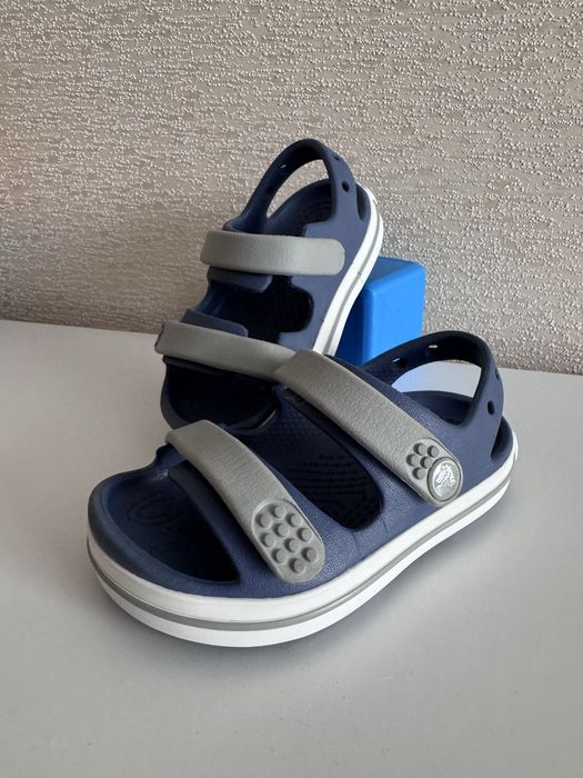 Сандалі crocs c6 22-23 розмір