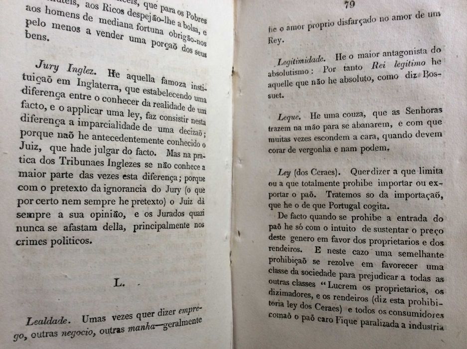 Diccionario d'Algibeira: Filosófico, Político...1828..Edição original.