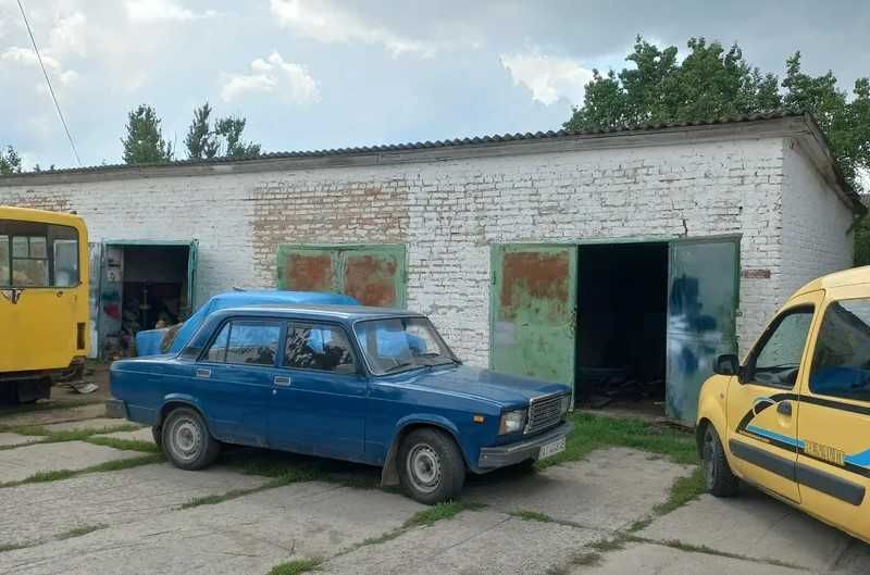 Продаж гаражного боксу.