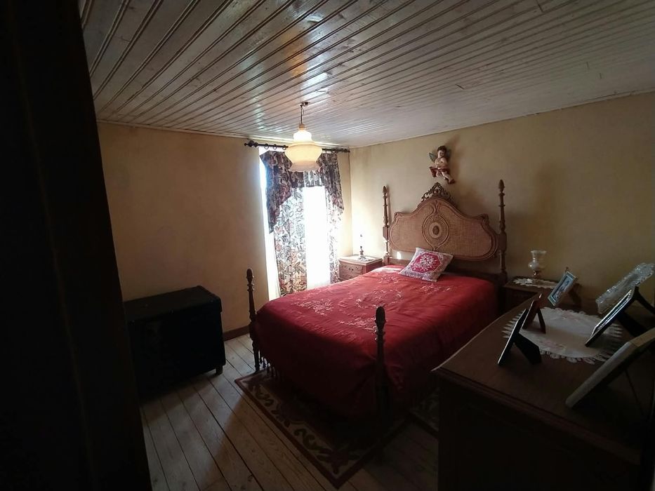 Casa rural para turismo de habitação ou própria