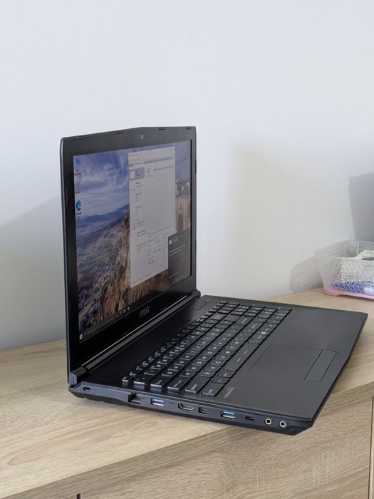 Gamingowy MSI Gl63 i5 NVIDIA 1050 16ram