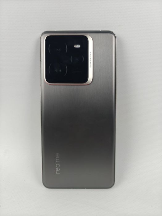 Realme GT 7 Pro Snapdragon 8Elite 12/512