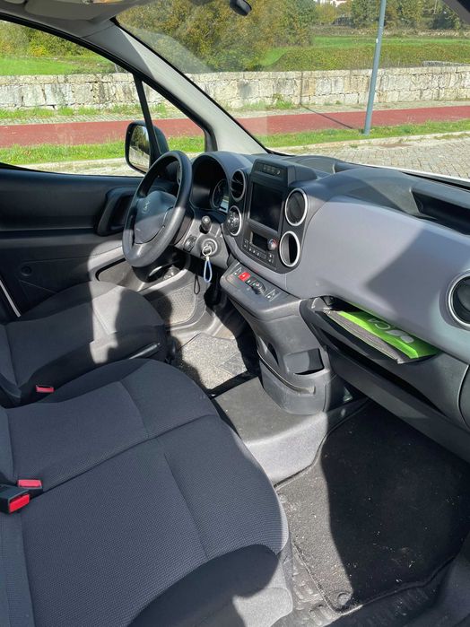 Peugeot E-Partner 50kW  | Ano: 2020