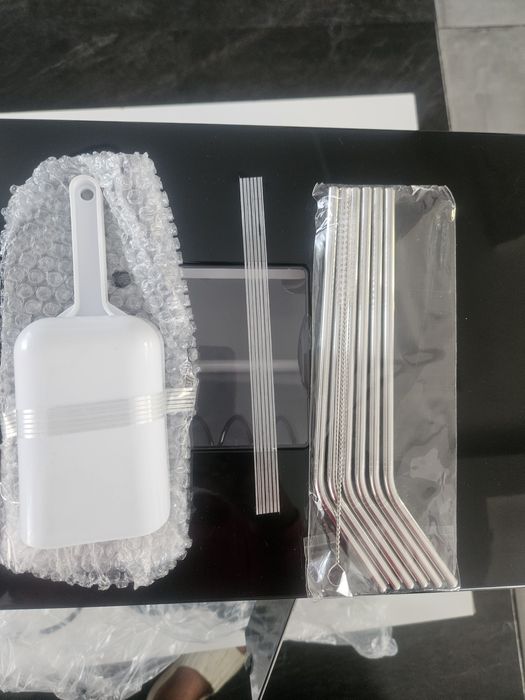 Kostkarka do lodu Kesser