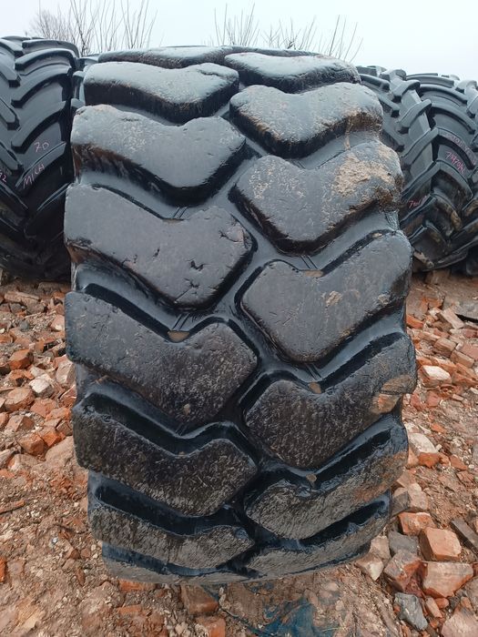 Opona 26.5r25 skalna L5 bkt ładowarka fadroma Volvo cat case