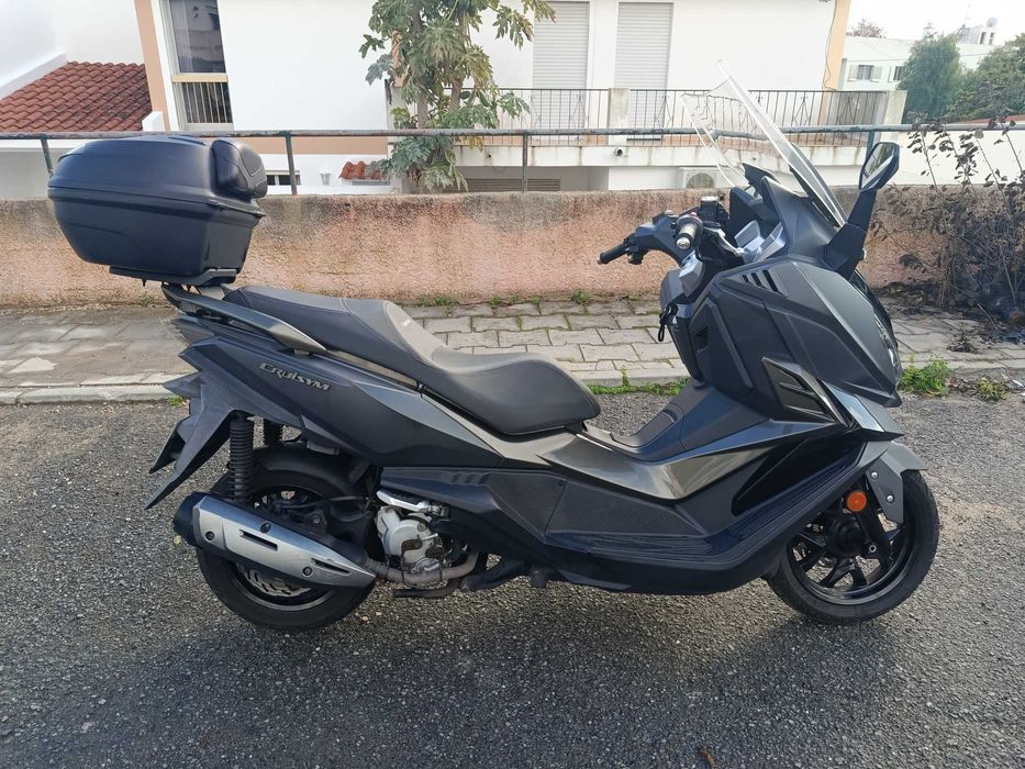 Vendo moto sym 125cc cruisym