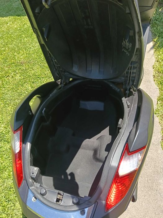 Scooter Peugeot Satelis RS 125cc 2011