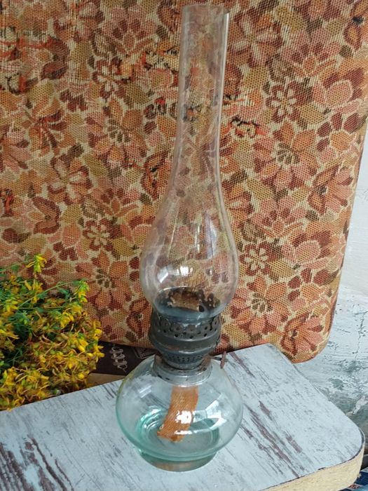 Лампа керосиновая винтажная стеклянная