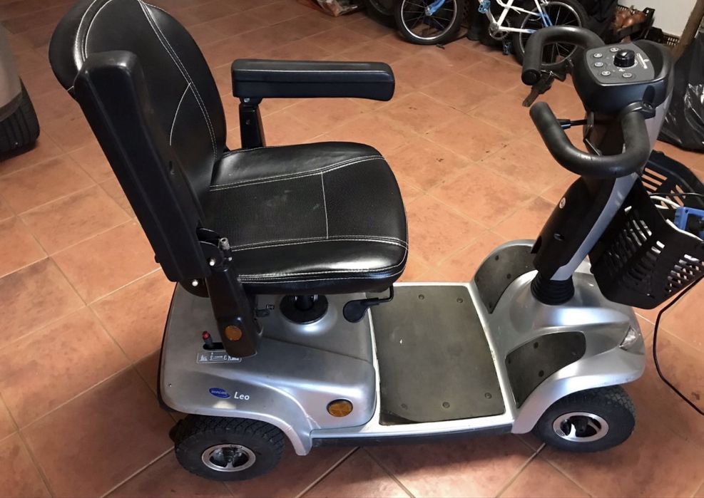 Invacare Leo - Mobilidade Elétrica