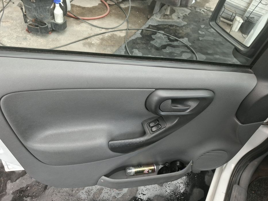 Opel Combo, motor 1.7 isuzu, bom estado geral