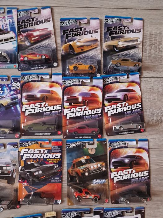 Hot Wheels Silver Series 23 sztuki
