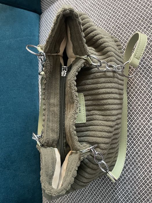 Nowa sztruksowa torebka zielona khaki na ramię