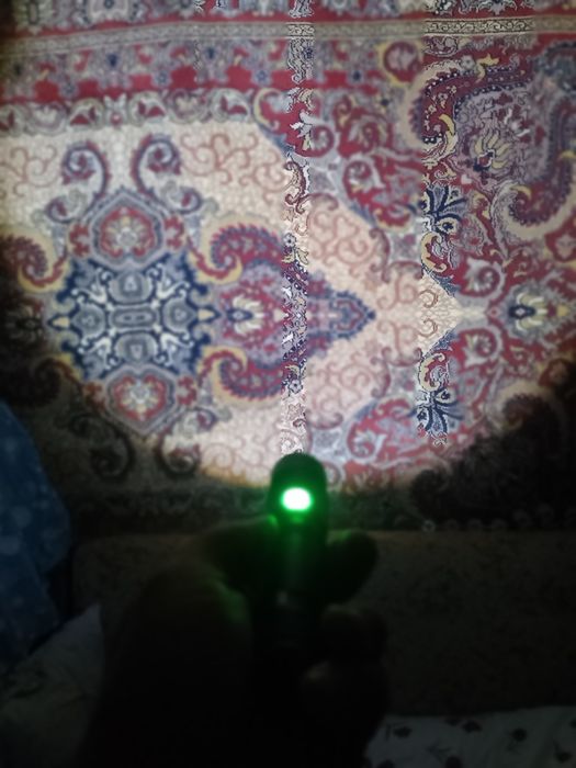 Фонарик U518 на диоде Т6 + 2 лампочки  в подарок