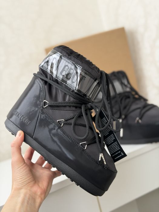 Зимові черевики moon boot мунбут мунбути сапоги