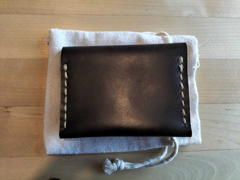 Carteira em Pele Genuína c/ bolsa - Artesanato